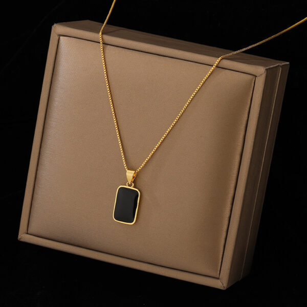 Minimalist Gold Pendant Necklace with Black Collarbone Chain - Image 2