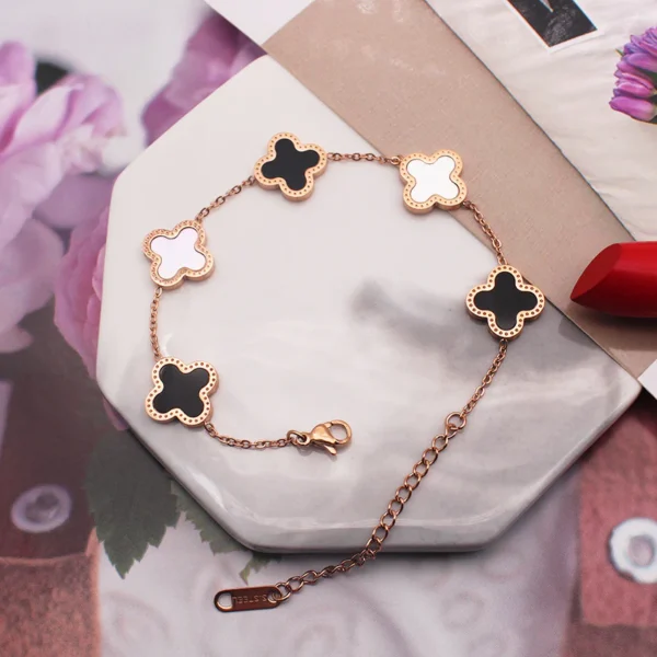 Black & White Clover Bracelet