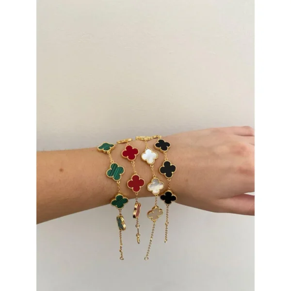 Black & White Clover Bracelet - Image 4