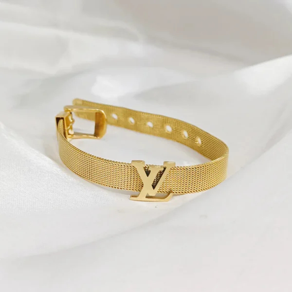 Luxury Gold Mesh Bracelet - Image 5